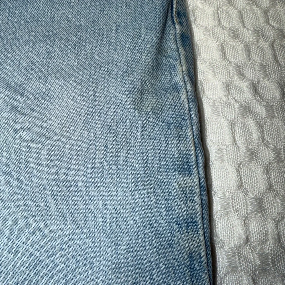 VTG 90s Levis 550 Relaxed Fit Distressed Jeans Mens 34x36 Light Wash Made in USA